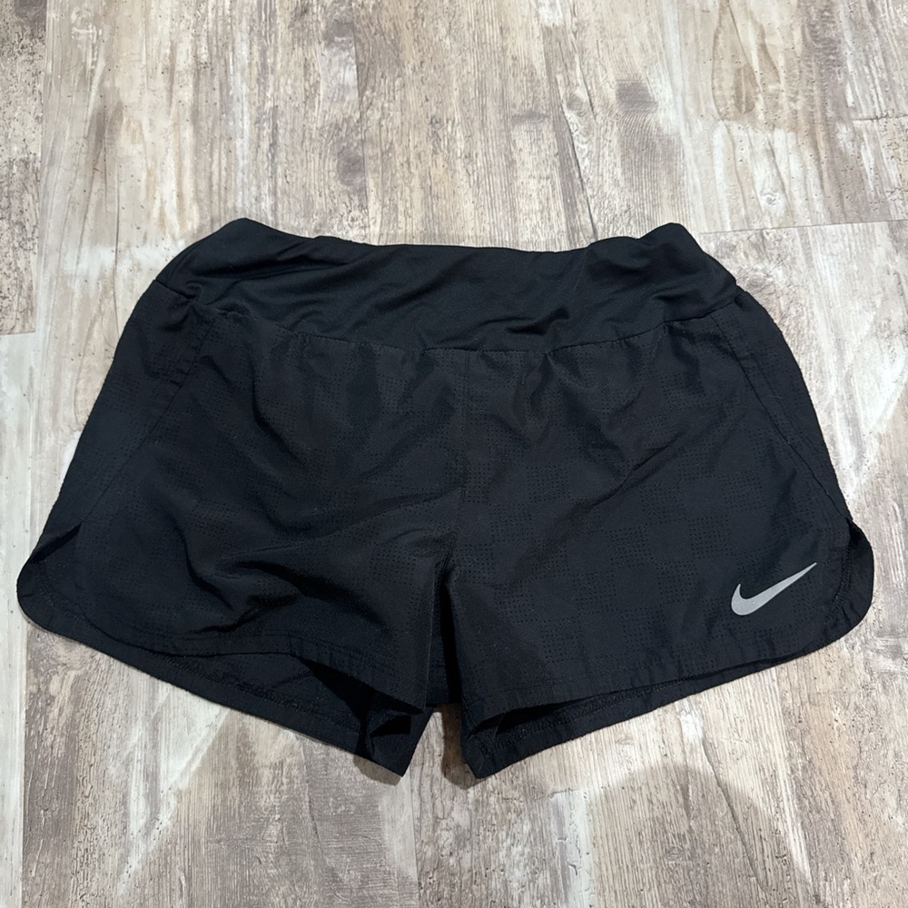 Nike Black Athletic Shorts Moisture-Wicking Lightweight